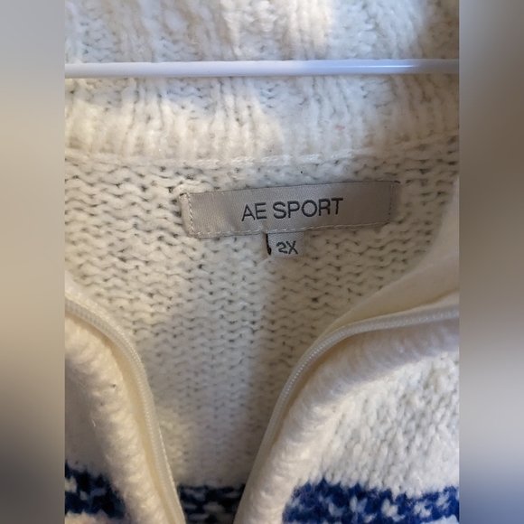 American Eagle Zip-Up Cardigan - Picture 3 of 5